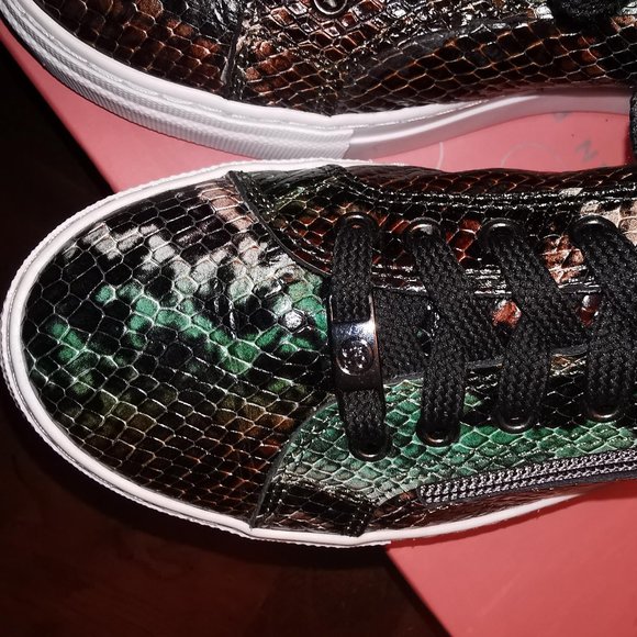 MODA IN PELLE TRAINERS - Picture 2 of 5